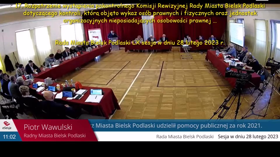 003. Czy rada miasta wypełnia ustawowy obowiązek kontroli burmistrza