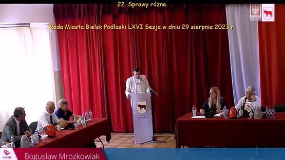 001. Jak burmistrz zabezpiecza obsługę prawną rady miasta