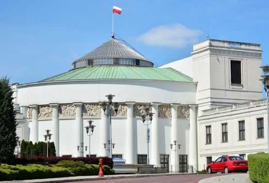 002. Czym chce zajmować się samorządowiec w sejmie