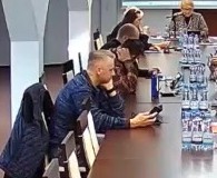 002. Milczenie jest „złotem”